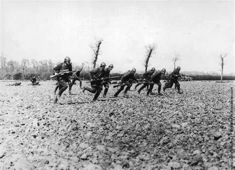 Black And White Photographs Of World War I In 1914 Vintage Everyday