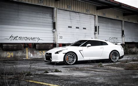 White GTR Wallpapers - Top Free White GTR Backgrounds - WallpaperAccess