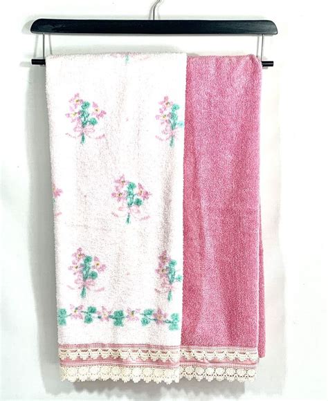 Pink Floral Bath Towel Set Vintage Dundee Crochet Lace Trim Etsy