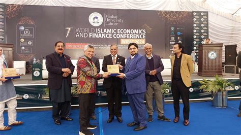 Dewan Pakar Mes Angkat Isu Wakaf Di World Islamic Economic And Finance