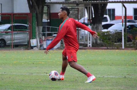 Portuguesa Realiza Treino T Cnico E De Finaliza O No Ct