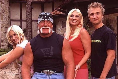 Hulk Hogan Cox Radio Reach Settlement Over Sex Tape Lawsuit Big