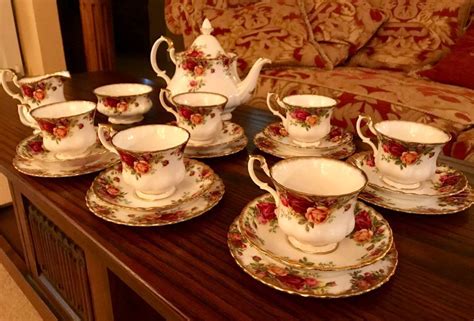 Royal Albert Old Country Rose Tea Set Piece Set In Sarisbury Green