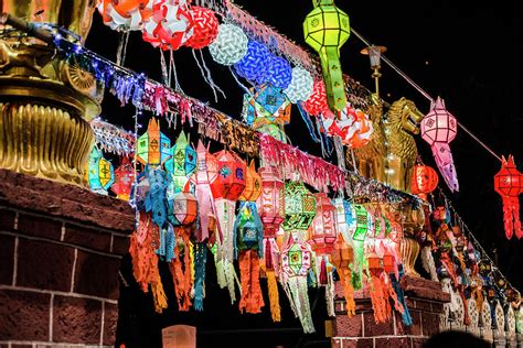 Rows Of Colourful Paper Lanterns At Night, Paper Lantern Festival - Loy ...