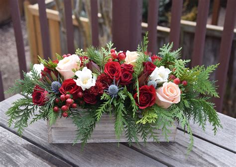 Holiday Flower Gift Box Handcrafted By Fleurelity Christmas Flower