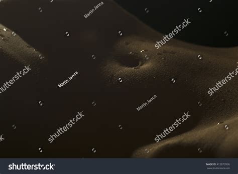 Bodyscape Nude Woman Wet Stomach Back Stockfoto Shutterstock