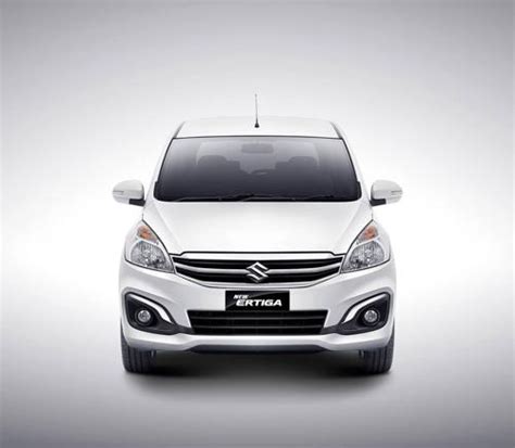 2015 Maruti Suzuki Ertiga Facelift Makes Its Global Debut Cartrade