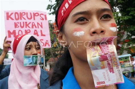 Aksi Anti Korupsi Antara Foto