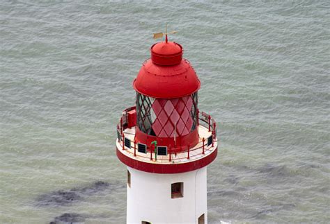 Mercusuar Beachy Head Yang Terkenal Terletak Di Pantai Berbatu Beachy Head Tebing Tanjung Kapur ...