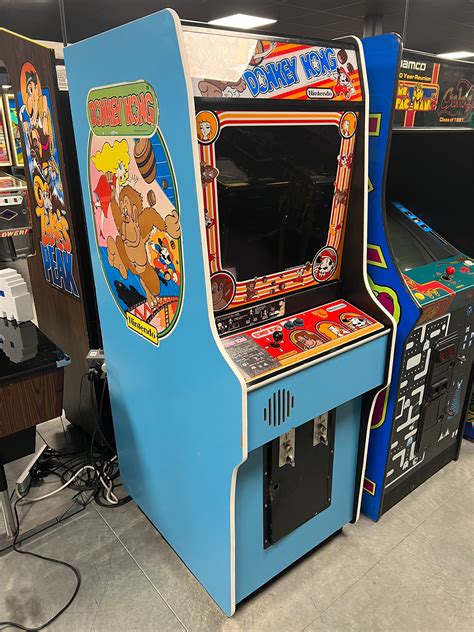 Original Donkey Kong Arcade Game