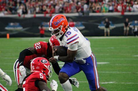 Florida defeated by Georgia 42-20 in annual rivalry game - The ...