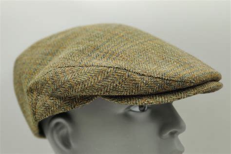 Traditional Irish Tweed Flat Cap Paddy Cap Green Tartan Plaid