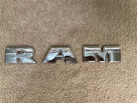 Emblema Letras Dodge Ram Cm De Alto Meses Sin Intereses