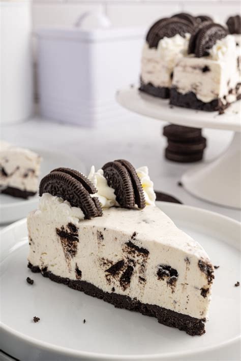 No Bake Oreo Cheesecake - My Incredible Recipes