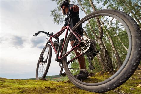 Best Flat Bar Gravel Bikes and Road Bikes in 20201