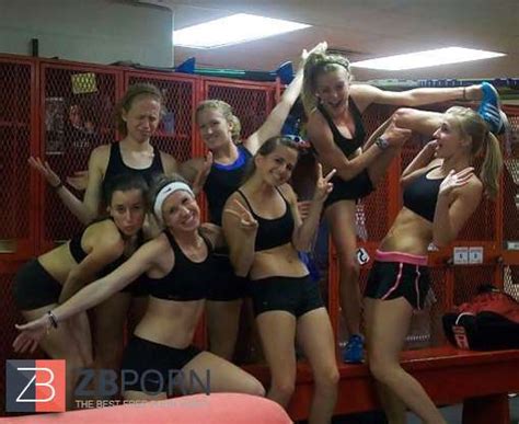 Crazy Teenager Girlfriends Testing Their Bods ZB Porn