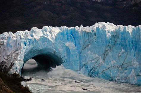 Spectacular Patagonian Glacier Arch Collapse Cbs News