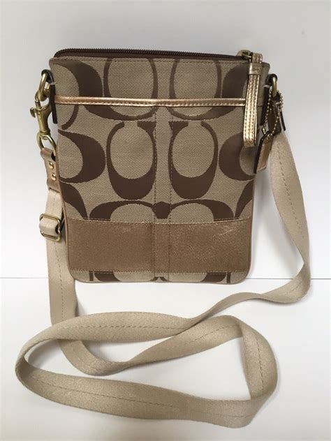 Coach Signature C Beige Brown Crossbody Purse Gem