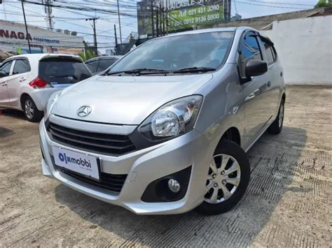 Olxmobbi Daihatsu Ayla D Bensin Mt Silver Rd Mobil Bekas