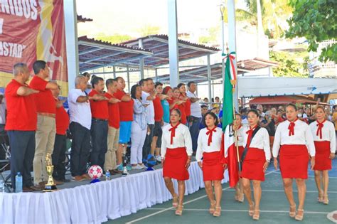 Inaugura Abelina L Pez Juegos Deportivos De La Secci N Xiv Del Suspeg