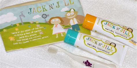 New Age Mama: Jack N' Jill Natural Toothpaste