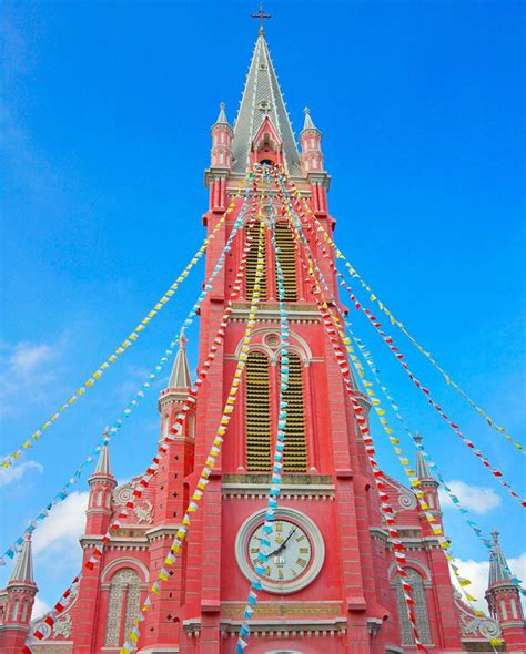 This Pink Church Is Fast Becoming A Tourist Attraction In Ho Chi Minh