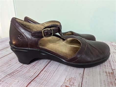 Aravon Womens 105 Brown Maura Mary Jane Pump Leather T Strap Heels Ebay