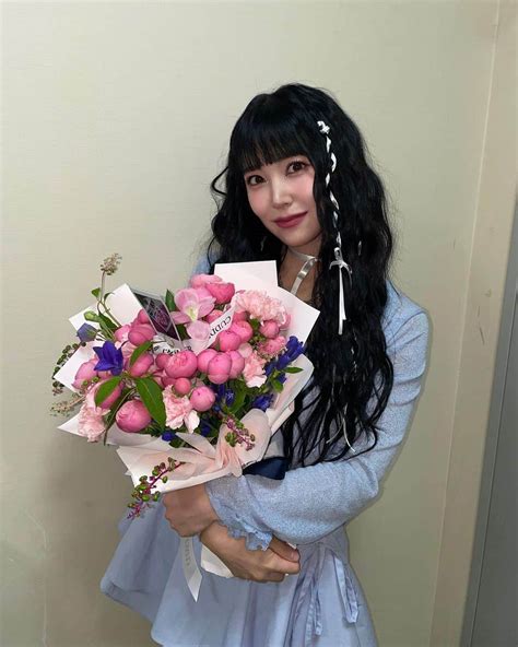 白間美瑠さんのインスタグラム写真 白間美瑠instagram「💐💐💐 お花好きー」8月31日 22時14分 Shiro36run