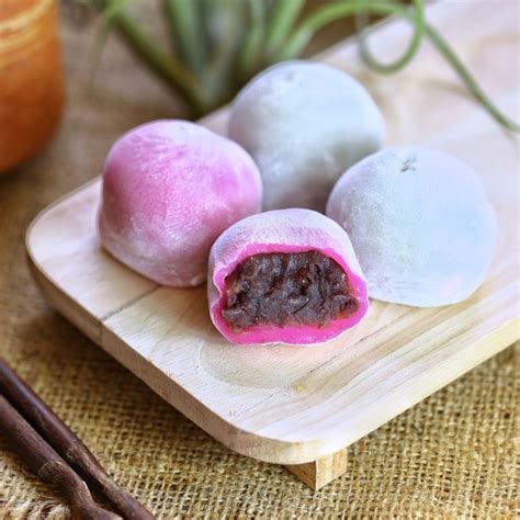 In Japan Delicious Mochi Are A New Year Tradition As Are Warnings