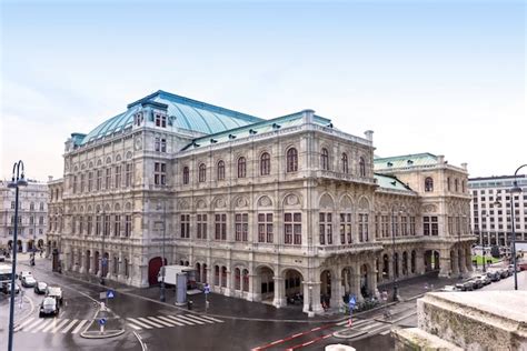 Premium Photo | Photo view on vienna opera state house