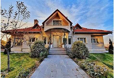 Ankara da Aylık 100 Bin Lira Kira İstenen Ultra Lüks Villa Sizin de