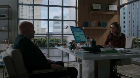 Microsoft Surface Studio All In One Computers In The Resident S06E08