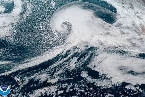 whats  bomb cyclone  weather  denise callaghan blog