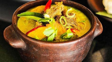 Empal Gentong Spesial Khas Pekanbaru Hotel Dengan Suguhan Daging Sapi