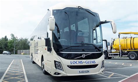 Sj Gzh Loch Fyne Volvo Lochs Glens Holidays Flickr