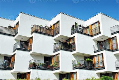 Moderno Departamento Edificio En Soleado D A Exterior Residencial