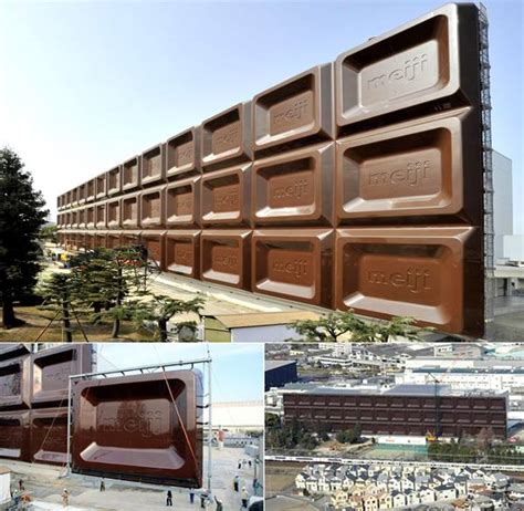 World's Largest Chocolate Bar Billboard - Brandsynario