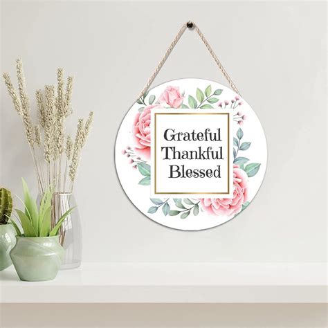 Round Wood Sign Flower Wreath Grateful Thankful Blessed