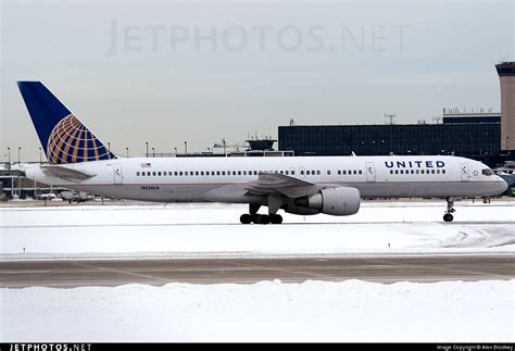 N Ua Boeing United Airlines Alex Brodkey Jetphotos