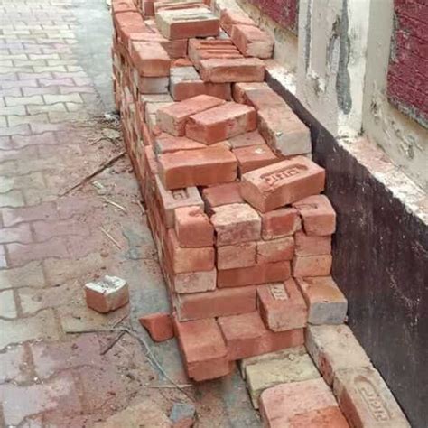 Rectangular Second Class Red Bricks Size 9 X 4 X 3 Inch At Rs 7 In Siwan