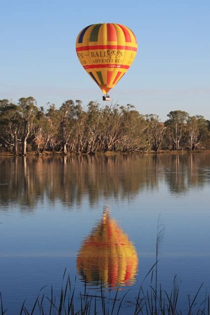 1 Hour Sunrise Balloon Flight with Barossa breakfast - Barossa Balloon ...