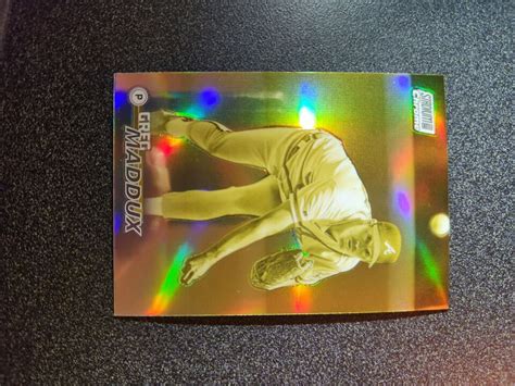 Topps Stadium Club Greg Maddux Gold Minted Chrome