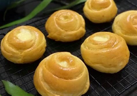 Resep Custard Rose Rolls Bread Oleh Ka Pawon By Elysnawati Cookpad