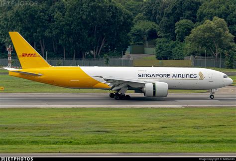 V Dhb Boeing F Singapore Airlines Cargo Sebsun Jetphotos