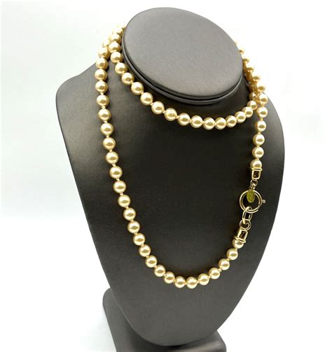 JOAN RIVERS Necklace Simulated Golden Pearl Classic Strand Long