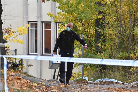 Trio Döms För Mord Efter Svärd Attack Vid Skola