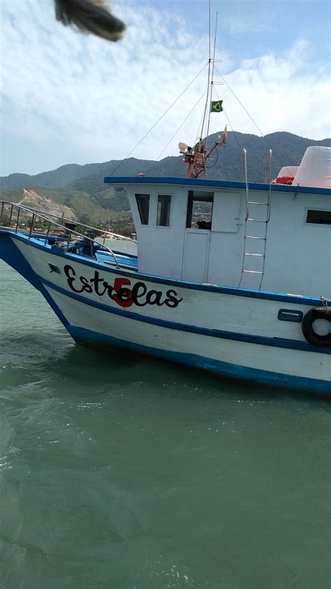 Pescaria Alto Mar Barco Estrelas S O Sebasti O Fora De Opera O