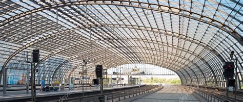 Hauptbahnhof in Berlin — Stock Photo © lumendigital #81229054