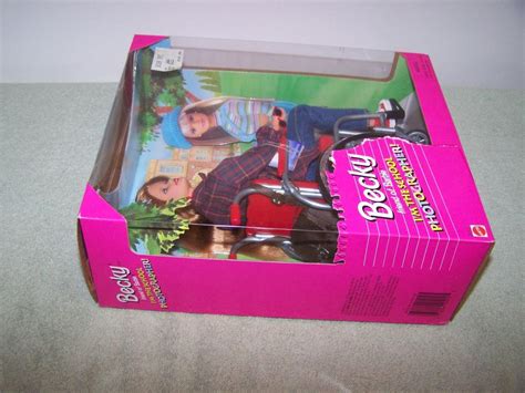 Nrfb 1998 Becky Wheelchair Friend Of Barbie Im The School Photographer