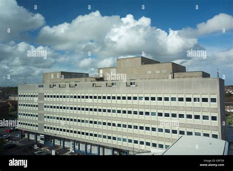 University hospital north tees hospital hi-res stock photography and ...